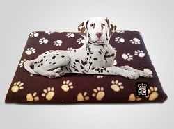 FLEECY DOG CRATE MATS / TRAVEL BEDS - Various Sizes & Colours